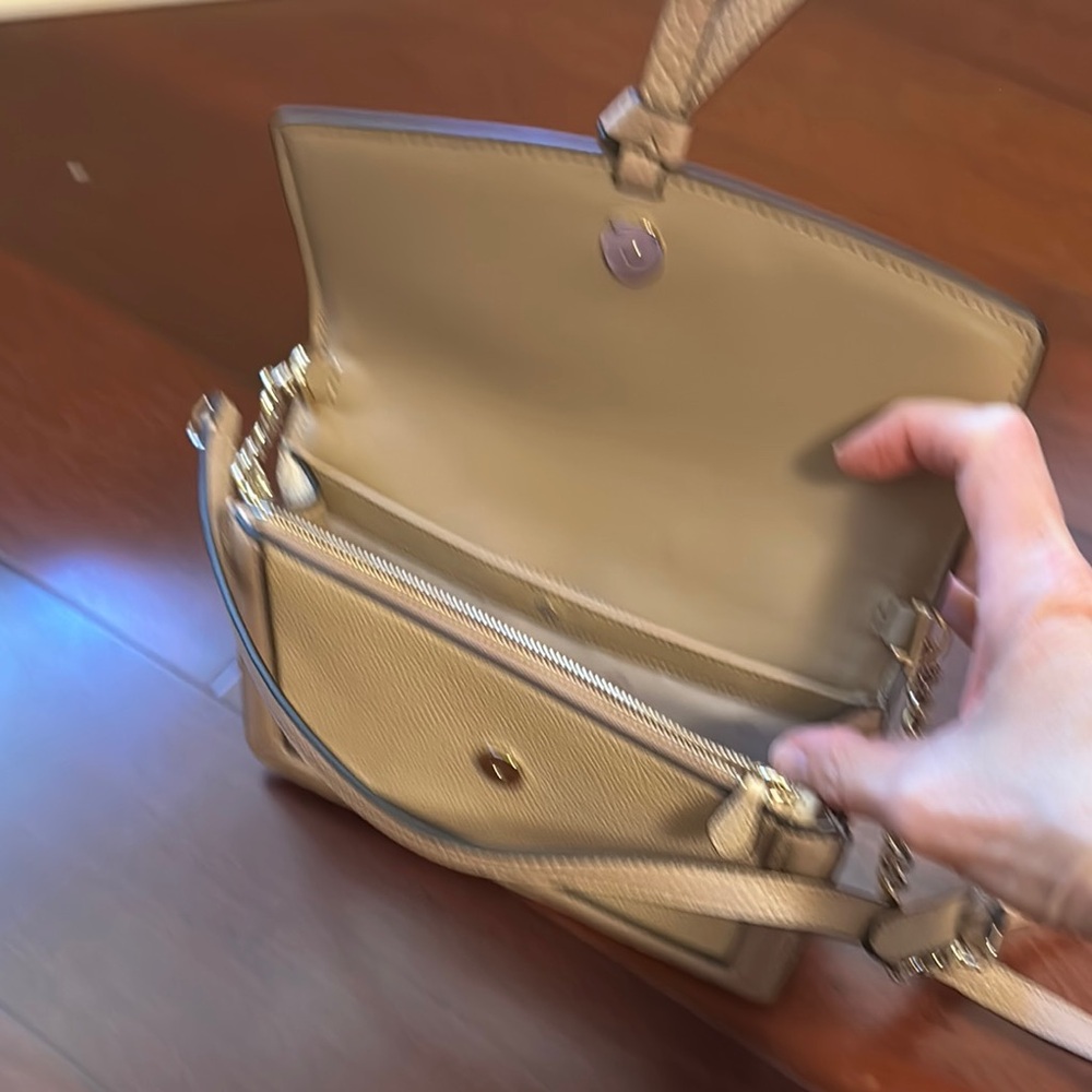 Kate Spade Cream and Tan Crossbody Bag with Tassel Detail - Picture 5 of 8